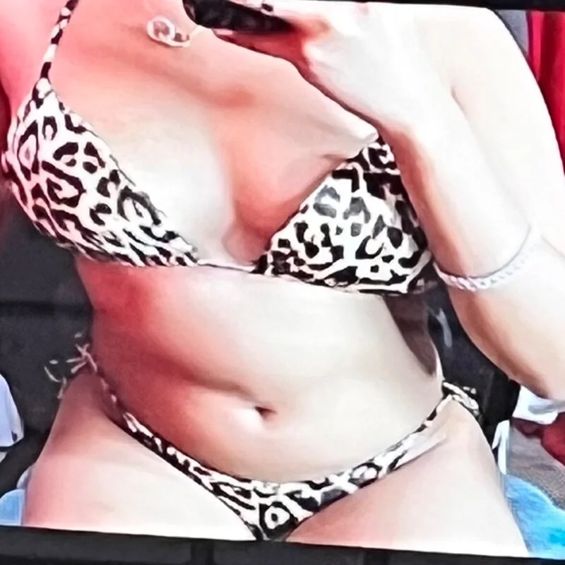 Ursexyslutty19 Stripchat profile image