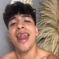 NicksonRoyce's Profile Pic