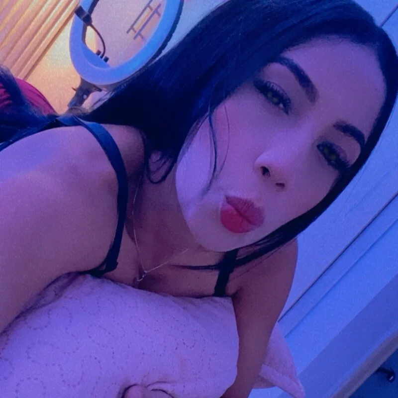 sofi_18 profile photo
