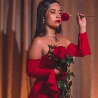 Isabella_Flowers' Avatar Pic