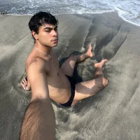 oliversstream 的個人資料圖片