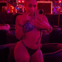 AvaPrettyEyez's Avatar Pic