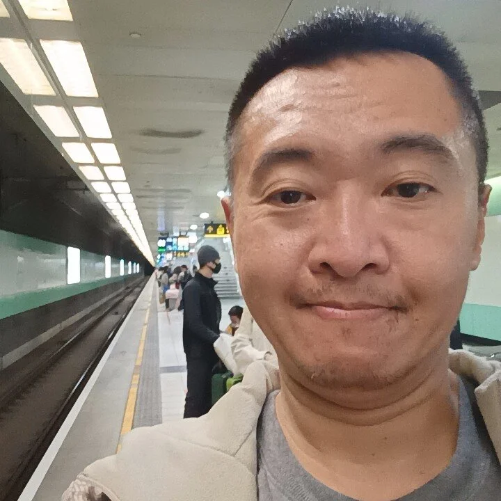 s863251top profile photo