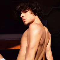 novinhomodelo's Profile Pic