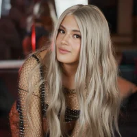 isabella_gyal's Avatar Pic