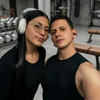 alice_n_mike's Profile Pic