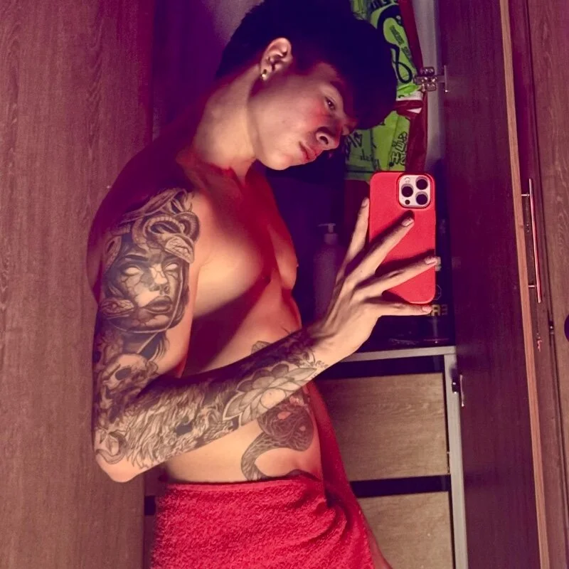 Handsome_boys69
