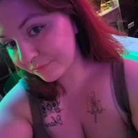 Momoftheee's Profile Pic