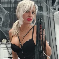 Gambar Profil AmandaAura