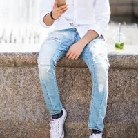 komcock model avatar