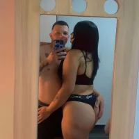 صورة الملف الشخصي لـ hotshootcouple777