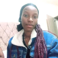 _hotaessie's Profile Pic