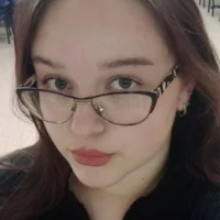 LynnBrickell's Profile Pic