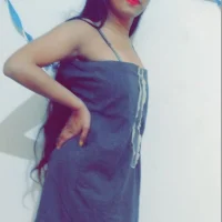 Shalini_gupta এর প্রোফাইল ছবি