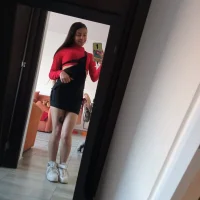 valeria_thomson_'s Profile Pic