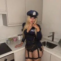 BrattyBlondiex stripchat