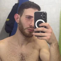 Ancoraeancora's Profile Pic