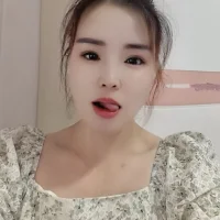 Mia-c9
