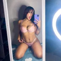 Dayle69 webcam model