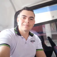 Marviq12's Profile Pic