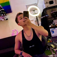 Nakedboy209n Profiilikuva