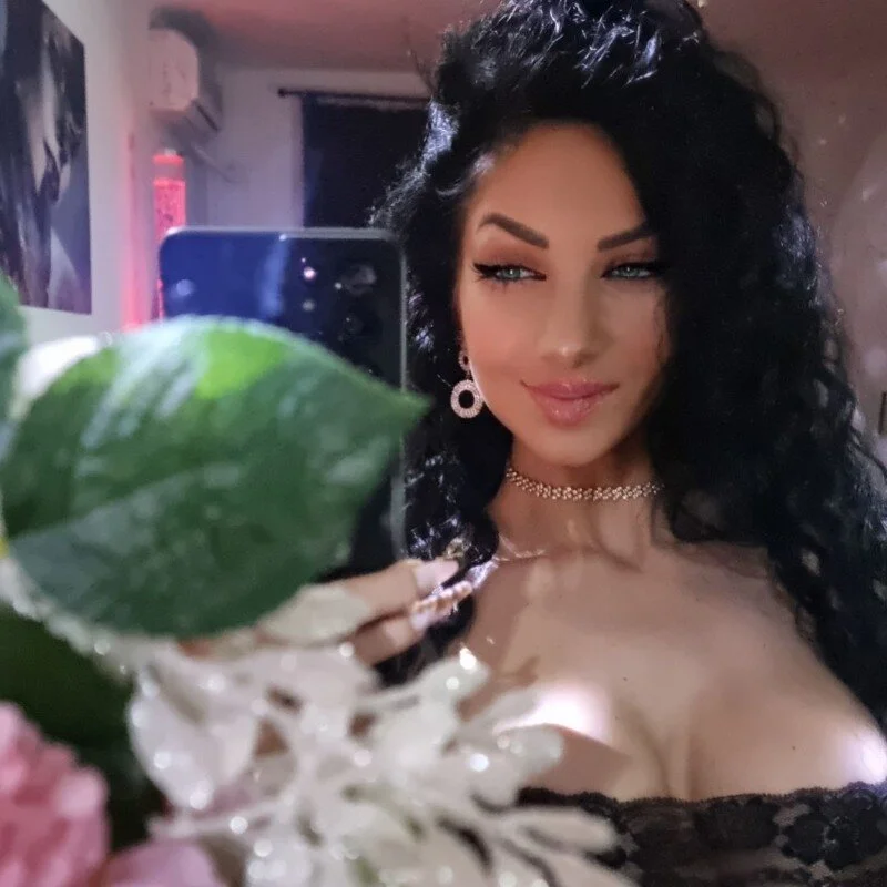 EvelynAisha profile photo