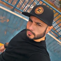 yarlin's Profile Pic
