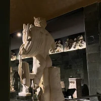 NickitaMurr's Profile Pic