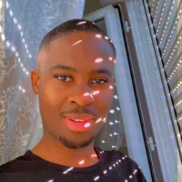 Nymais25's Avatar Photo