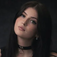 xPoppyThornx 头像图片