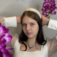 OllieLirette Adlı Modelin Avatarı