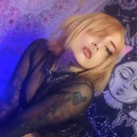 AliceCalloway's Profile Pic