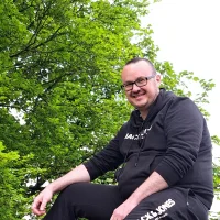 Fatfeedeepiggy model avatar