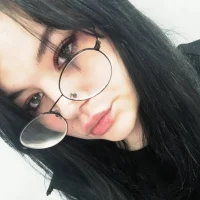 Emily_Muse Adlı Modelin Avatarı