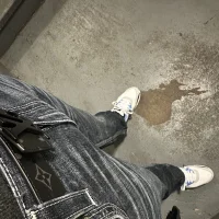 Профилна снимка на nevertoomuch0