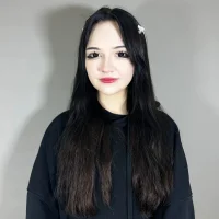 LinnBiddix's Profile Pic