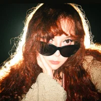 Sharon_Black's Avatar Photo