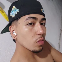 Zayden_Lux