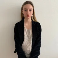 PortiaFake's Profile Pic