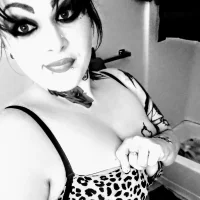 snowbunny559's Profile Pic