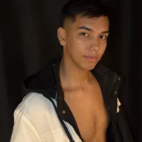 Edwin_Blaz 的个人资料图片