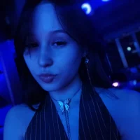ViviHooser's Profile Pic