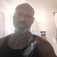 Pussyeaterfeedme's Avatar Pic