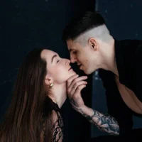 Love_of_Jesty's Avatar Pic