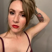 Slika avatara modela alluringpixie