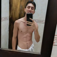 big_white33's Profile Pic