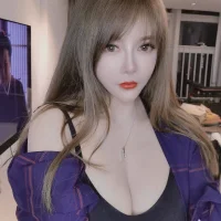 Foto desnuda XXX de Alethea