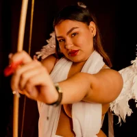 CamilaThaylor Adlı Modelin Avatarı