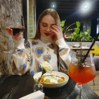 LinetteKing's Profile Pic