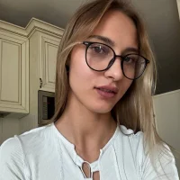 MaudEasley's Profile Pic